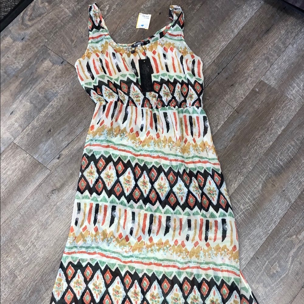NWT Miss Kelly Sheer Dress - M